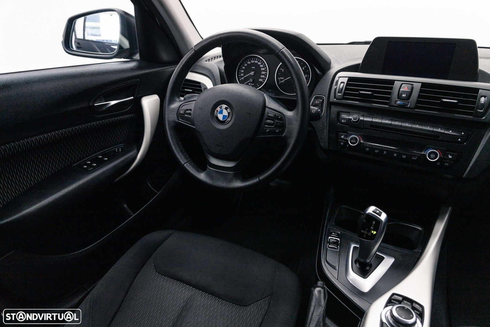 BMW 116 dA Line Urban - 6