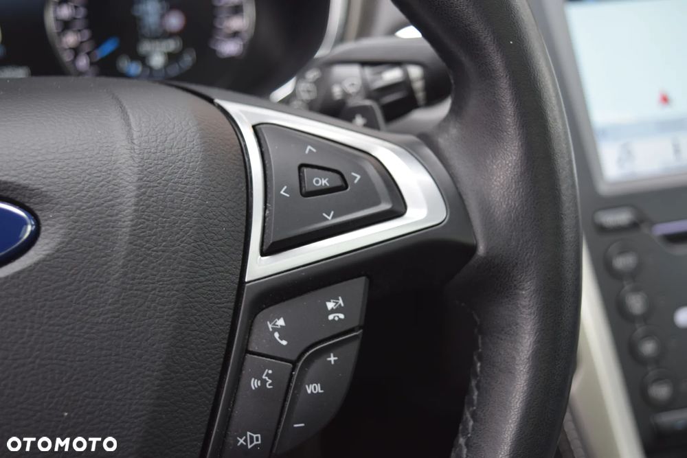 Ford Mondeo 2.0 EcoBoost STart-Stopp Autom Vignale - 22