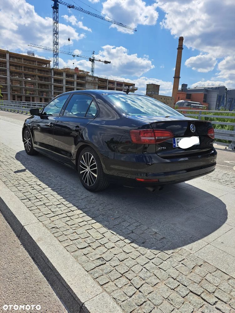 Volkswagen Jetta 1.8T SE - 8