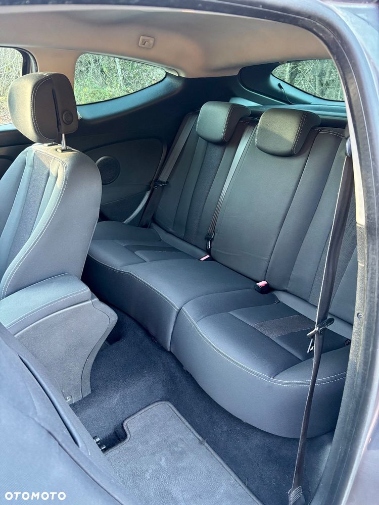 Renault Megane TCe 180 Dynamique - 24