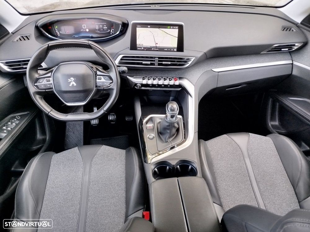 Peugeot 5008 1.2 PureTech Allure - 6