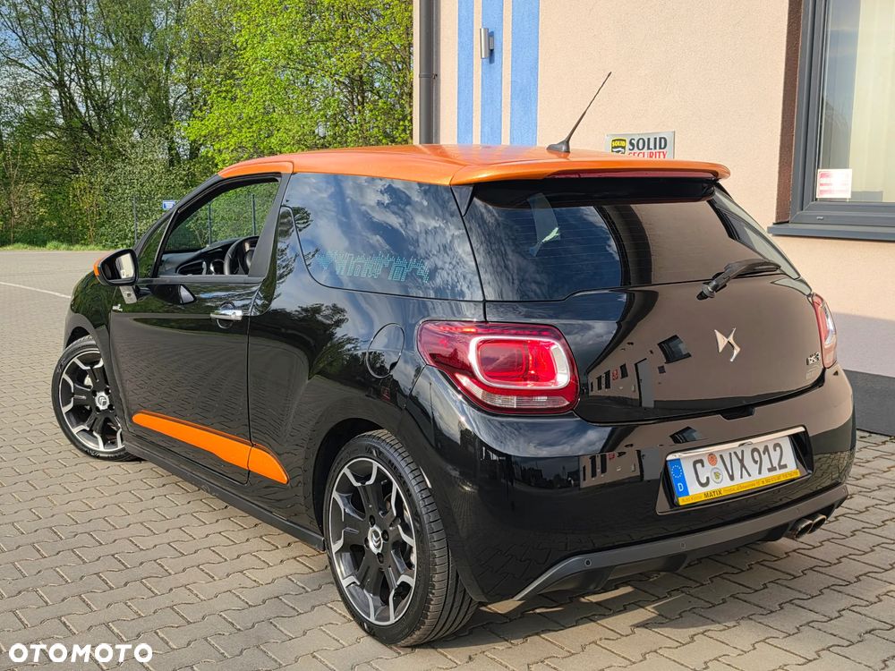 Citroën DS3 THP 165 Start & Stop SportChic - 4