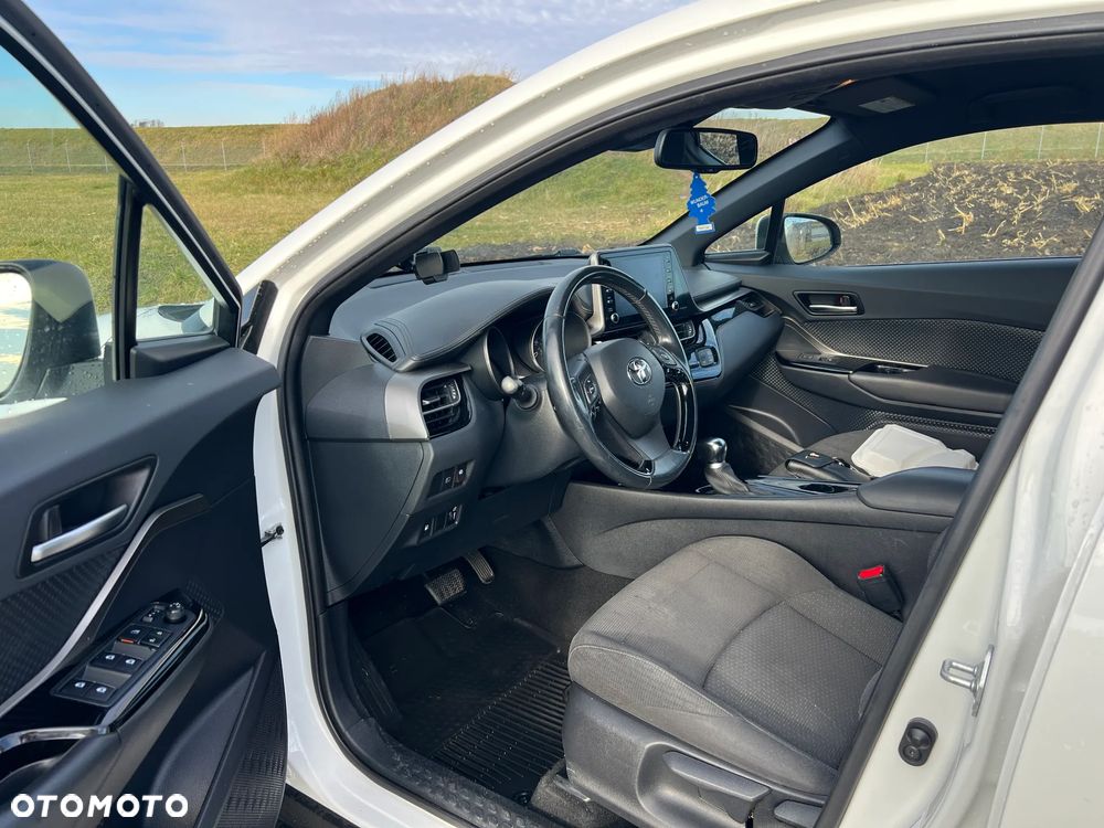Toyota C-HR - 17