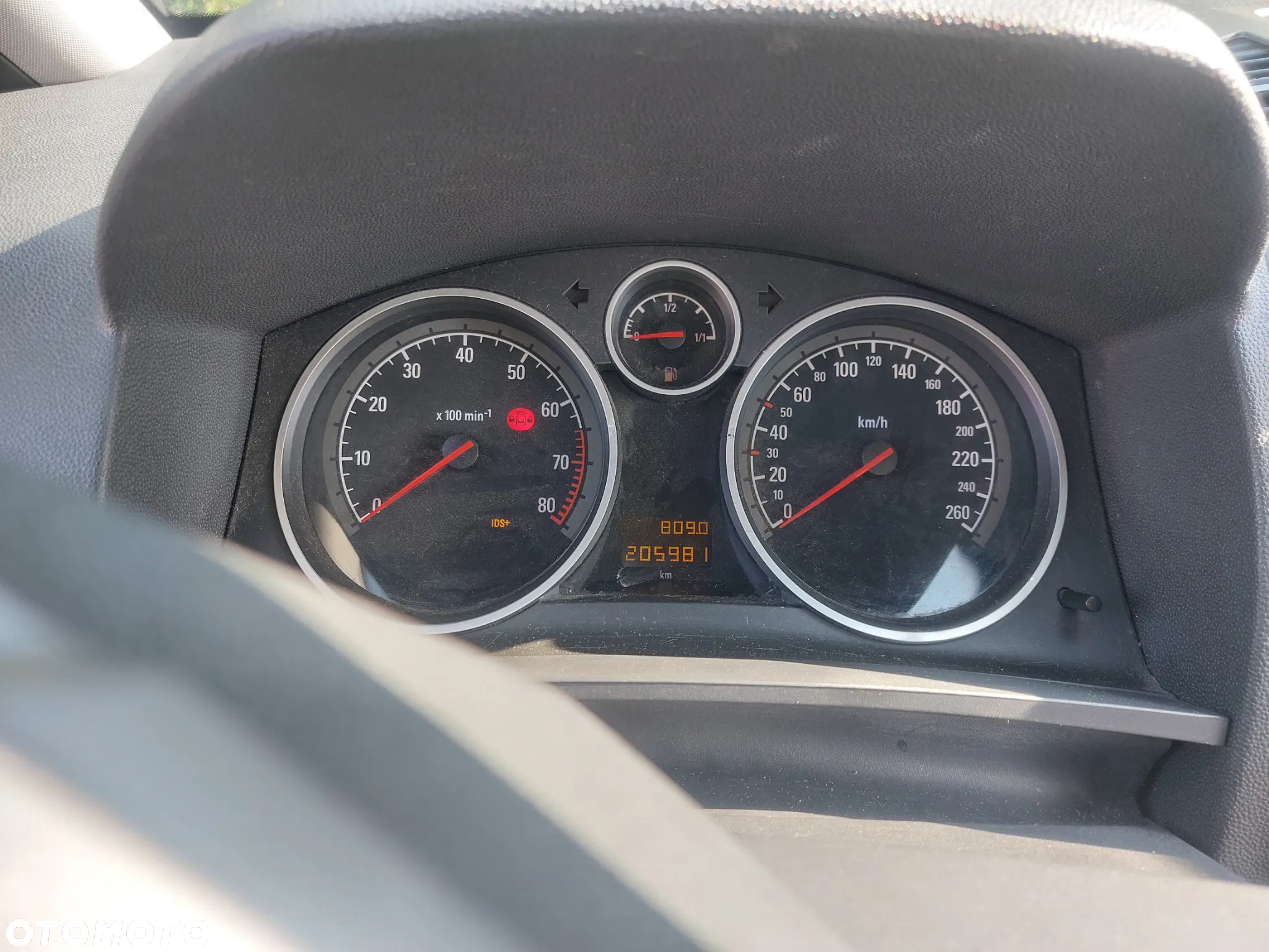 Opel Zafira 1.8 - 12