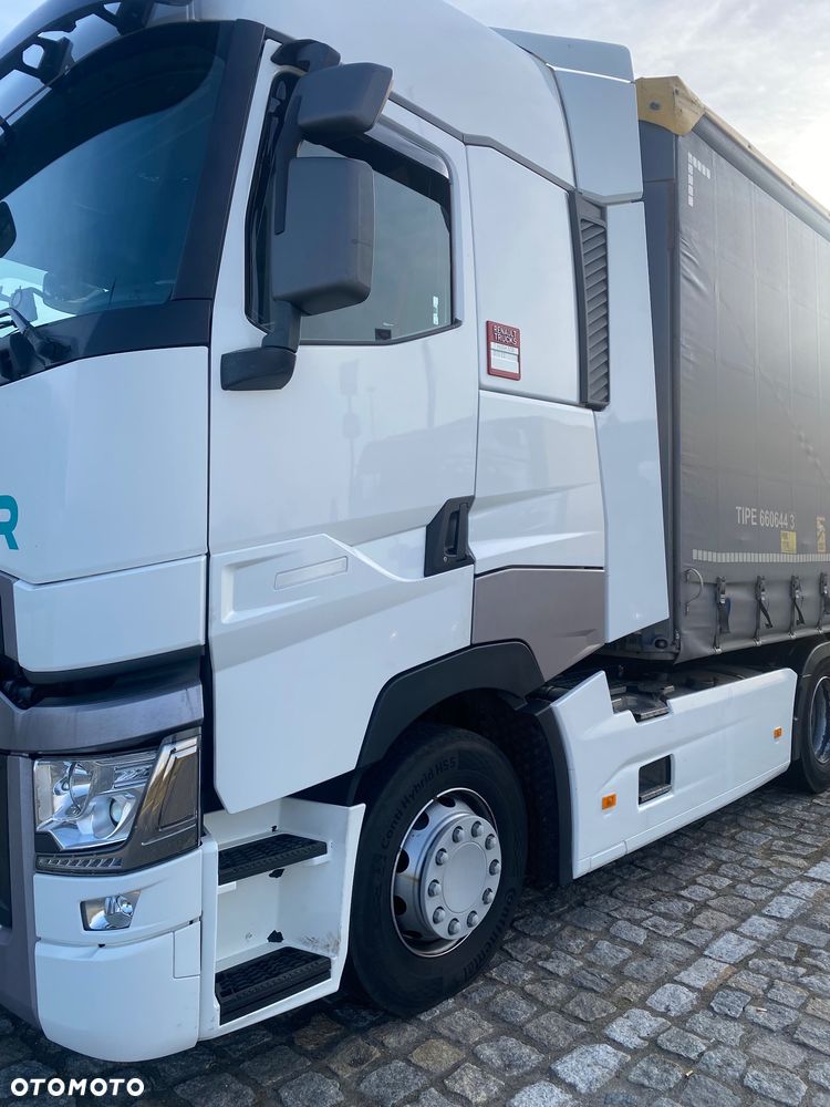 Renault Gama T520 - 3