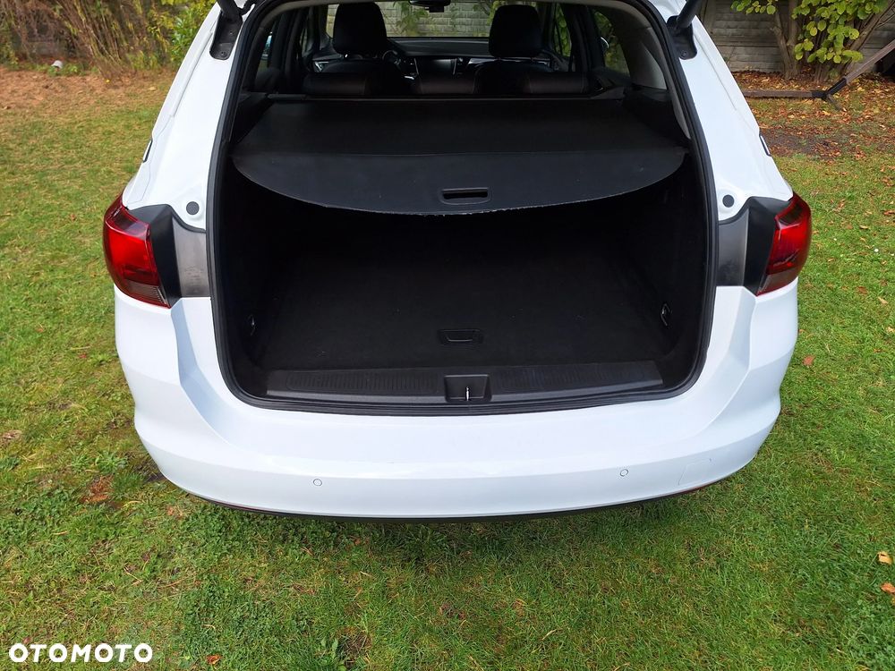 Opel Astra 1.6 CDTI Dynamic S&S - 15