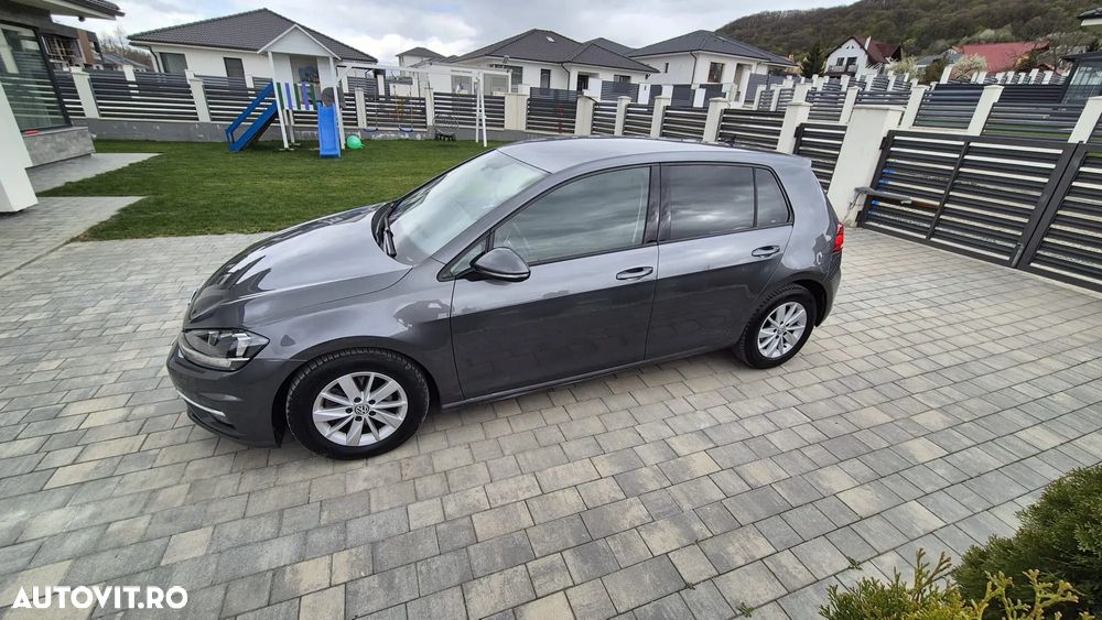 Volkswagen Golf 1.6 TDI DSG Comfortline - 12