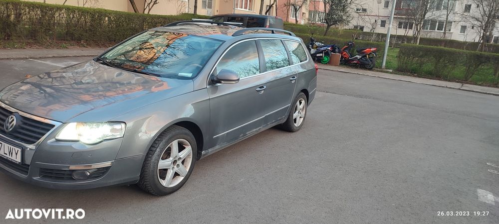 Volkswagen Passat Variant 2.0 TDI DPF DSG Sportline - 6