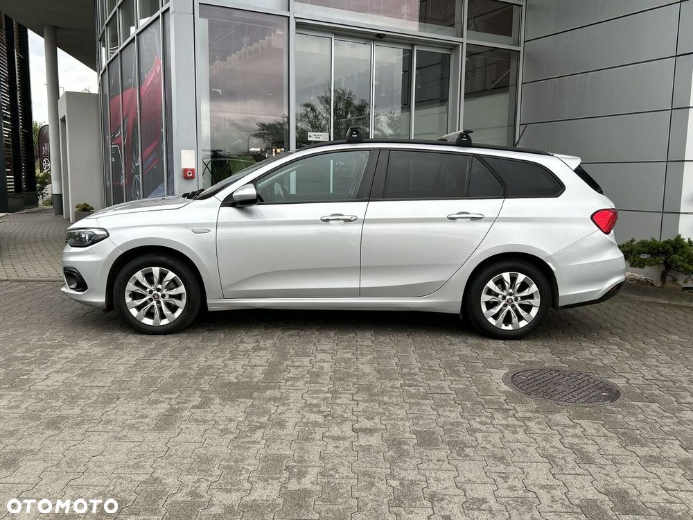 Fiat Tipo 1.4 T-Jet 16v Easy - 2