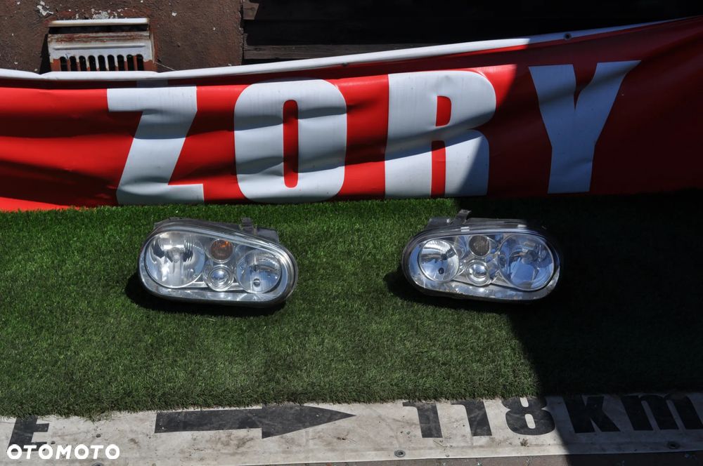 vw golf lampa prawa WYSYŁKA - 1