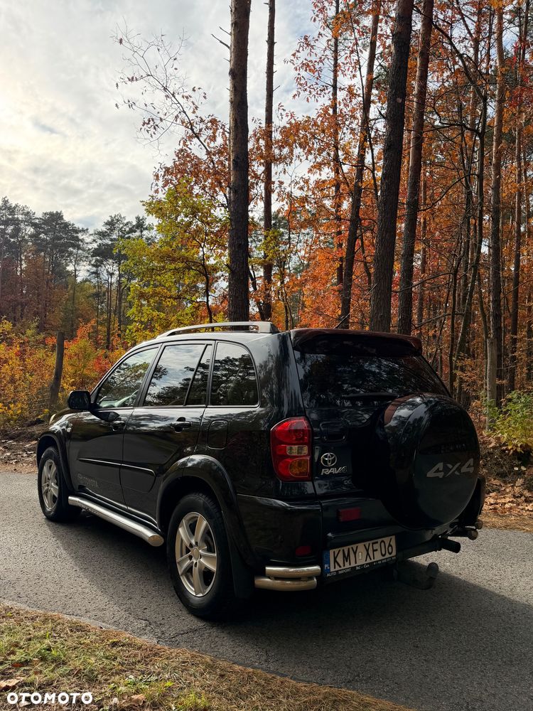Toyota RAV4 - 5