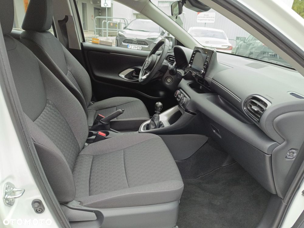 Toyota Yaris - 21