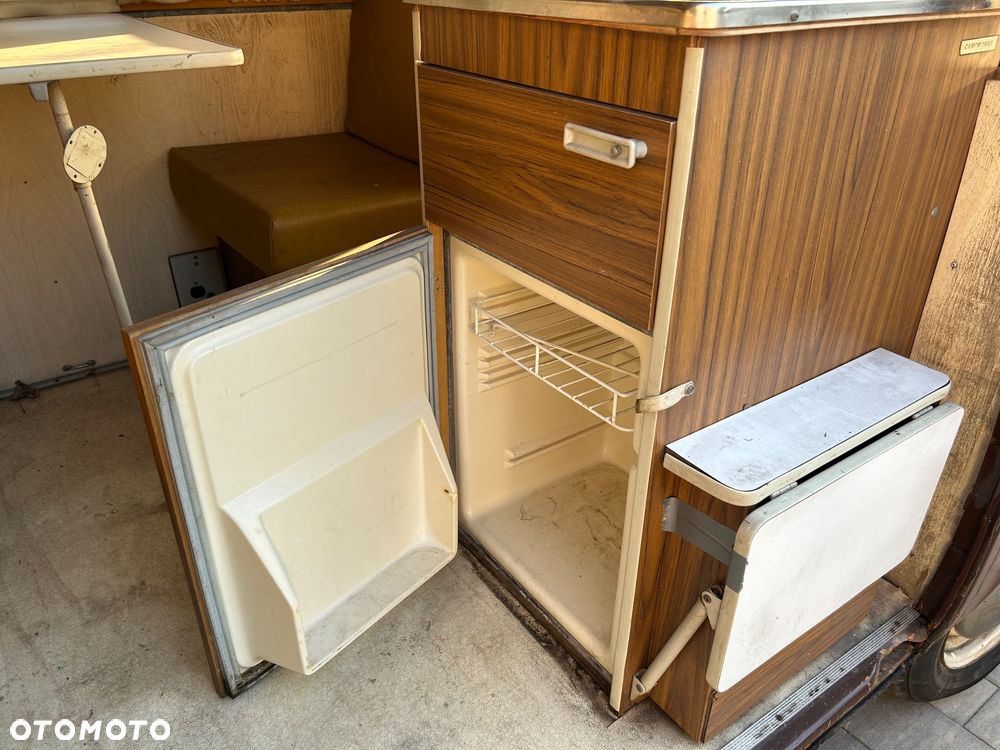 Volkswagen Transporter - 9