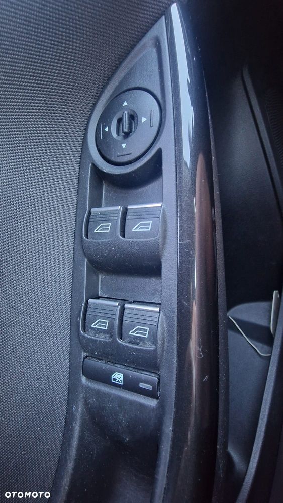 Ford Focus - 35