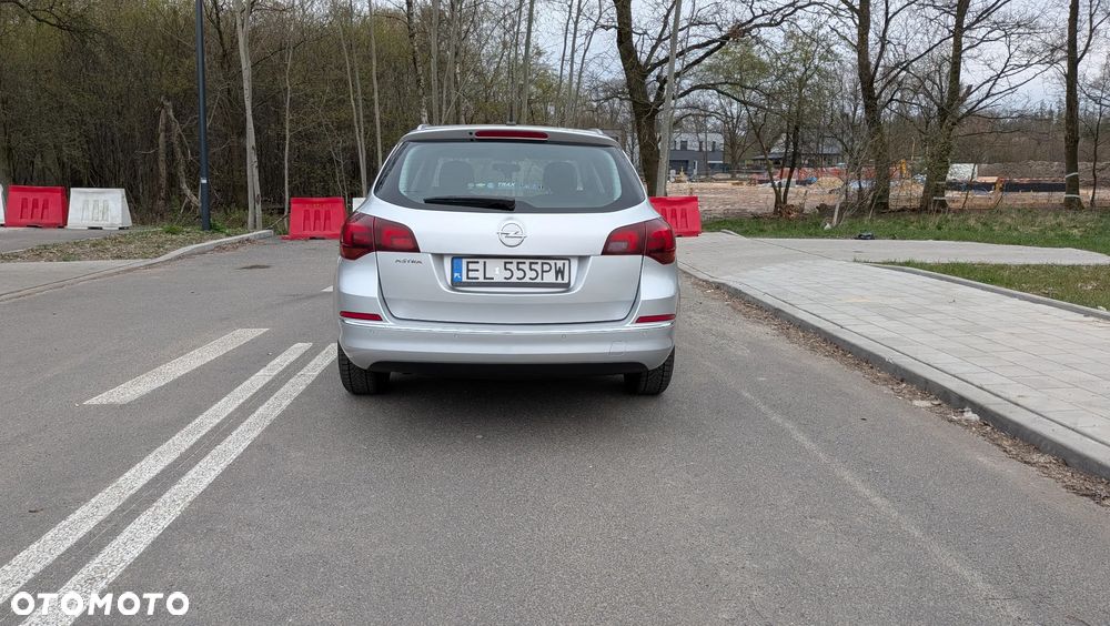 Opel Astra 1.6 Cosmo - 2