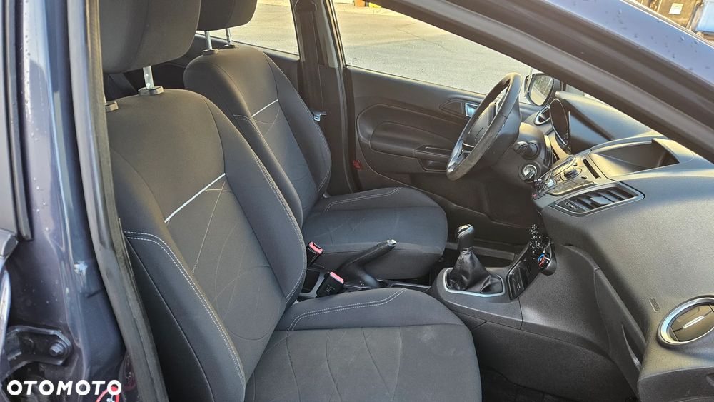 Ford Fiesta - 13