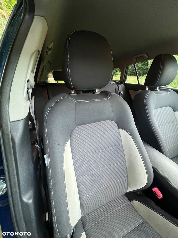 Toyota Avensis 2.0 D-4D Prestige - 6
