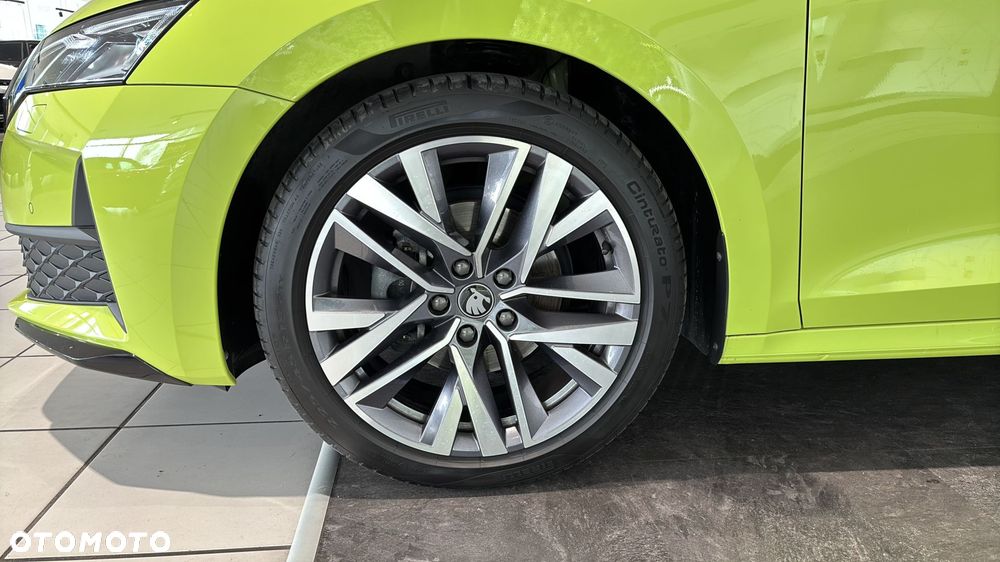 Skoda Octavia 2.0 TDI Sportline DSG - 28