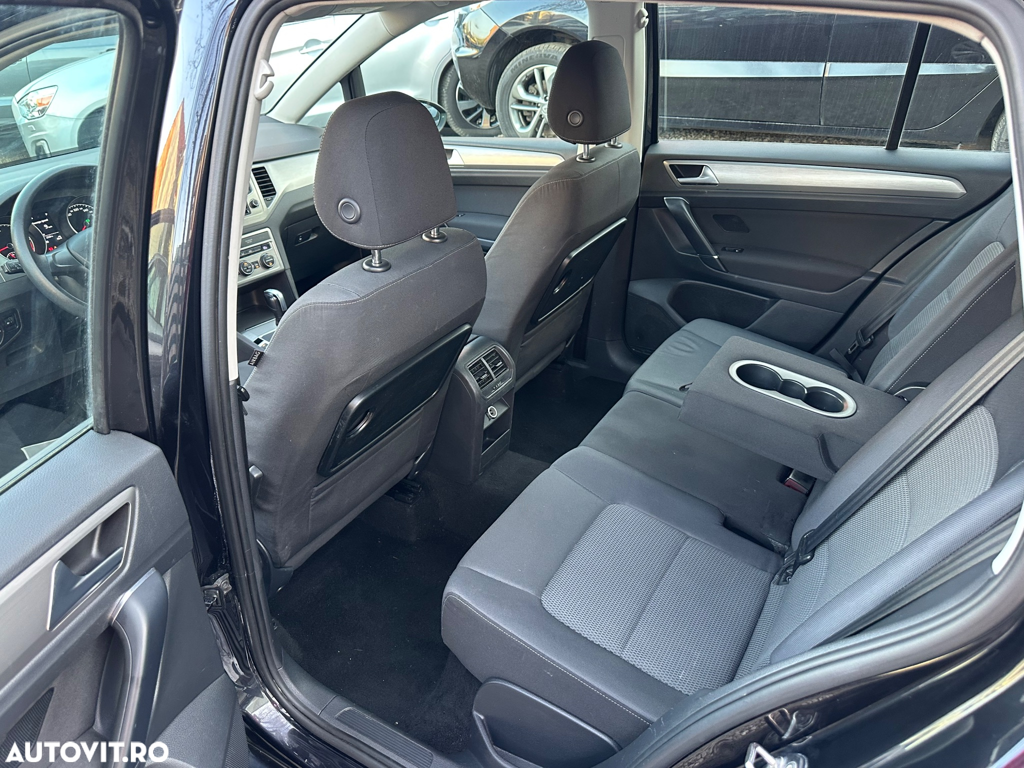 Volkswagen Golf Sportsvan 1.6 TDI BlueMotion Technology DSG Lounge - 7