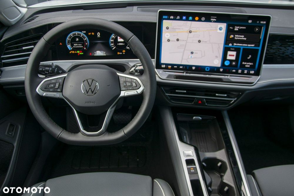 Volkswagen Passat - 18