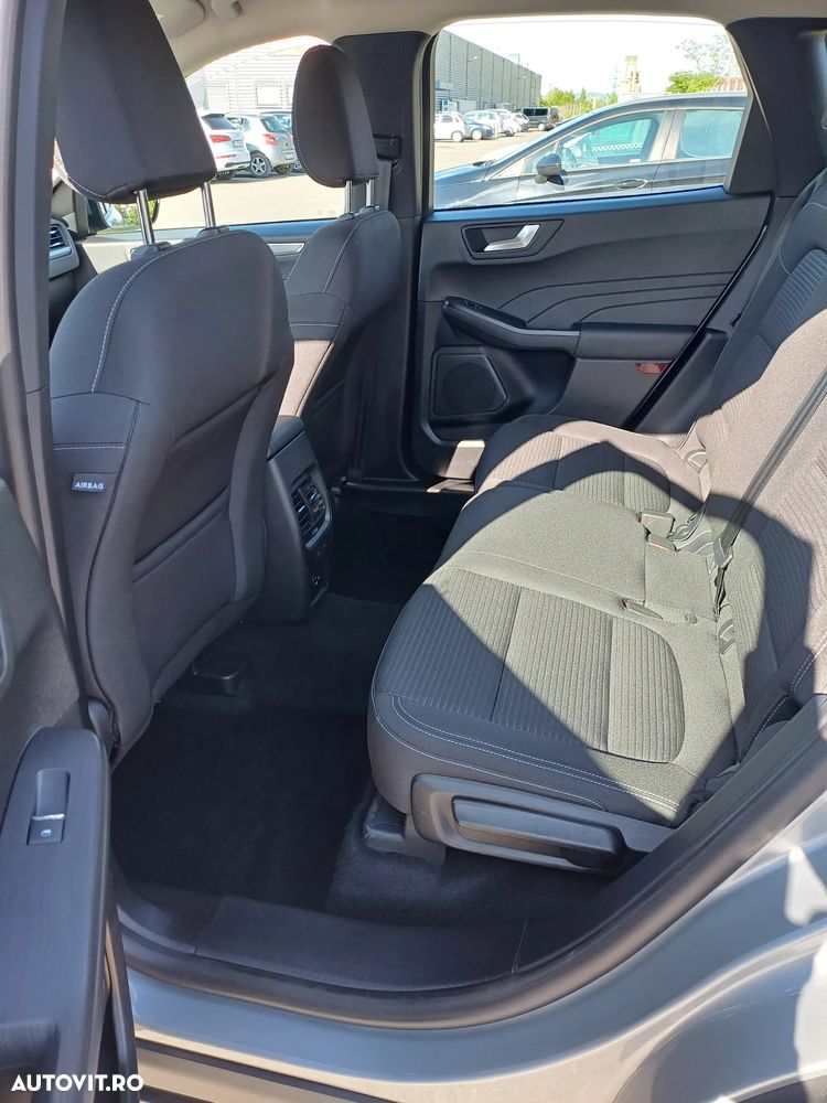 Ford Kuga 1.5 EcoBoost FWD Titanium - 11