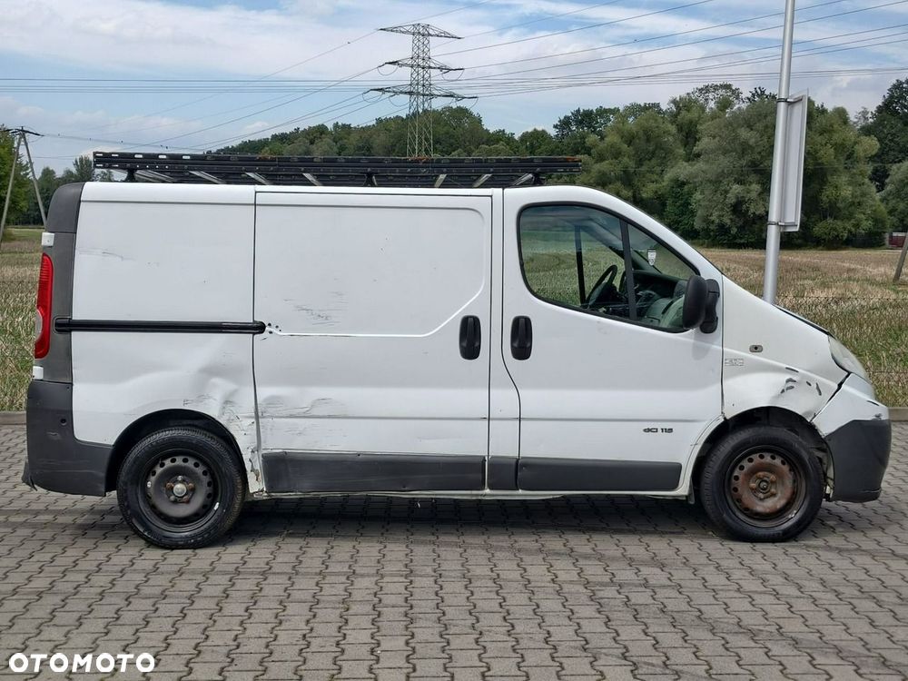 Renault Trafic - 8