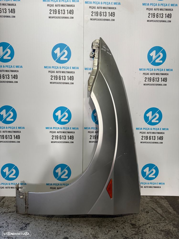 Guarda Lamas esquerdo Ford Focus ano 2001 - 1