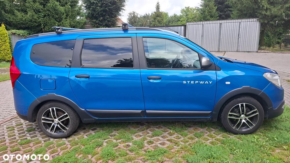 Dacia Lodgy 1.6 SCe Stepway S&S - 1