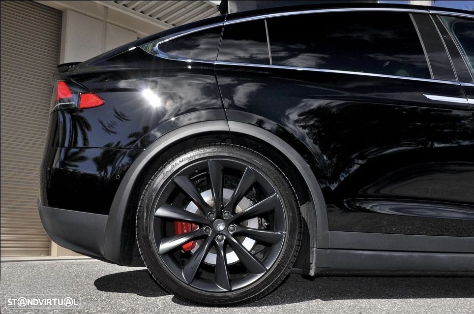 Tesla Model X P100D - 15