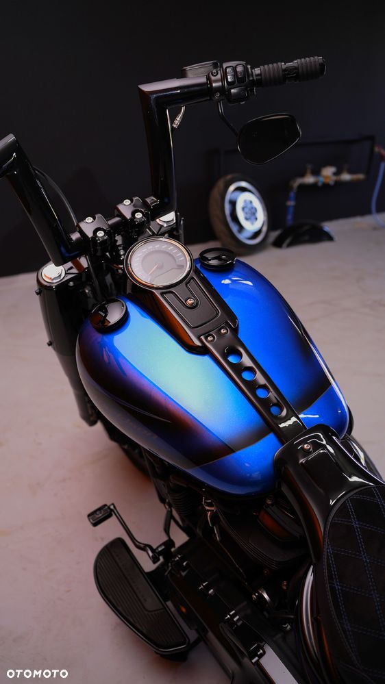 Harley-Davidson Softail Fat Boy - 30