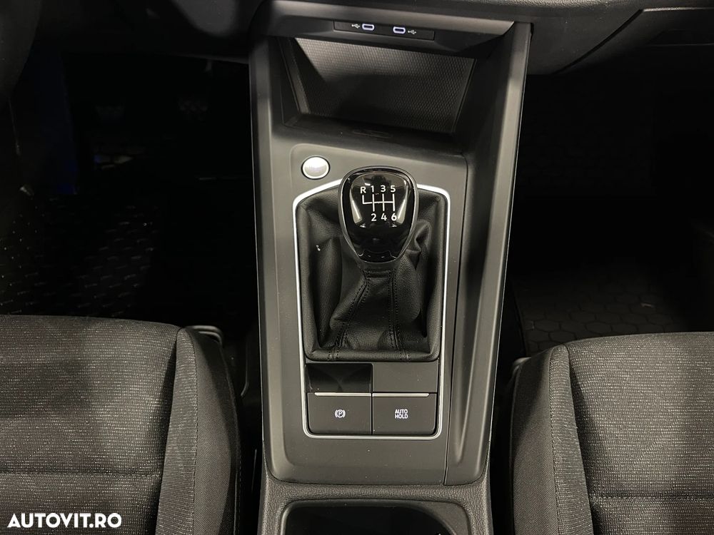 Volkswagen Golf 1.0 TSI Life - 24