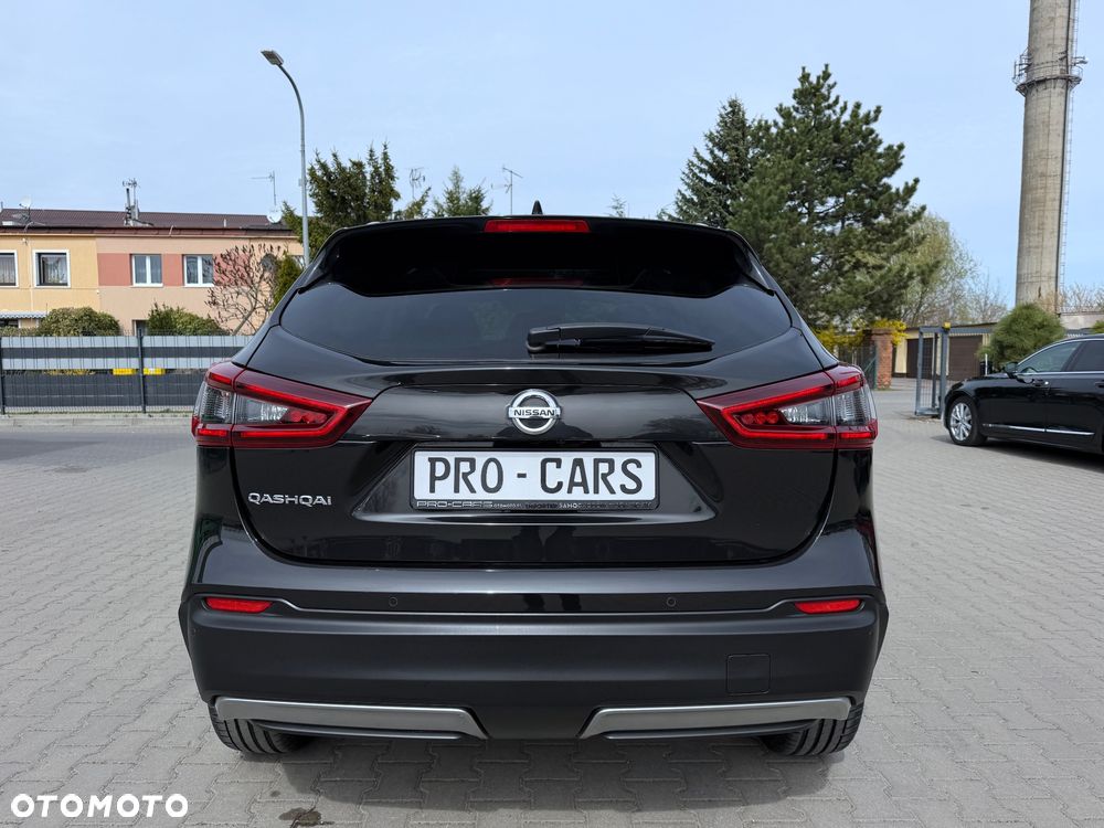Nissan Qashqai - 14