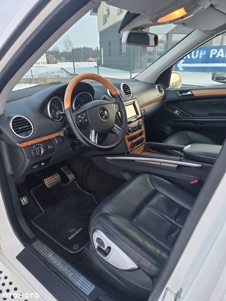 Mercedes-Benz GL 500 4Matic 7G-TRONIC - 22