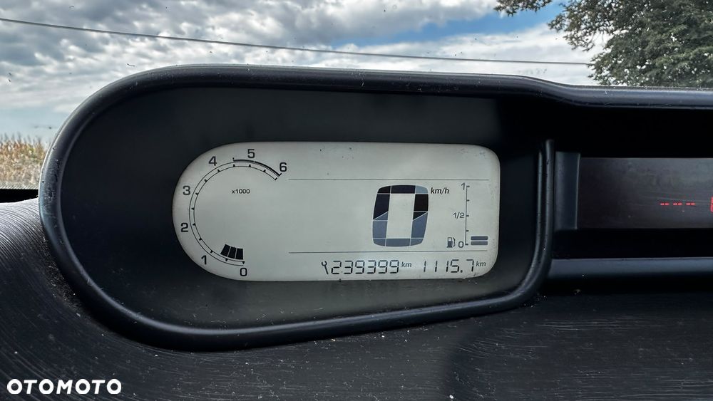 Citroën C3 Picasso 1.6 HDi Exclusive - 15