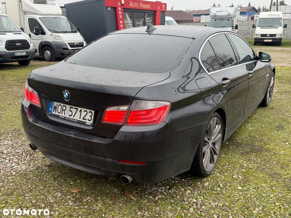 BMW Seria 5 535d xDrive Luxury Line - 4