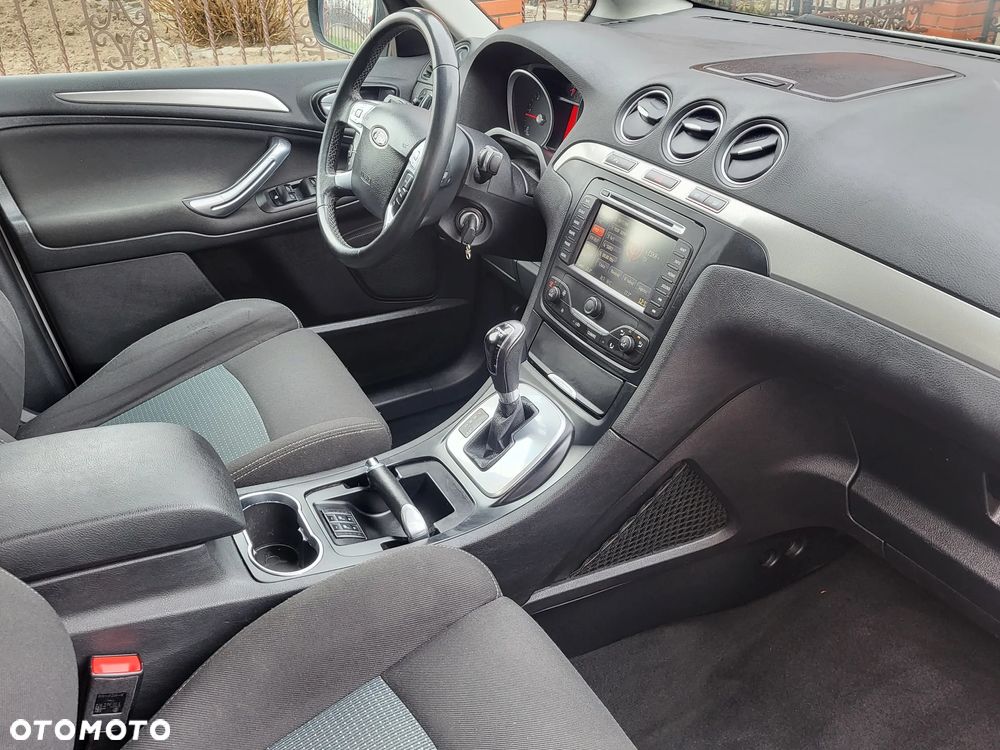 Ford S-Max 2.0 TDCi DPF Business Edition - 13