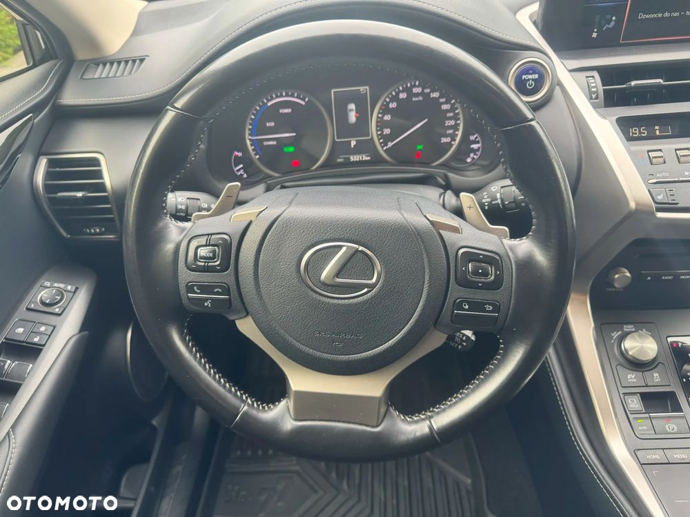 Lexus NX 350h Business AWD - 18