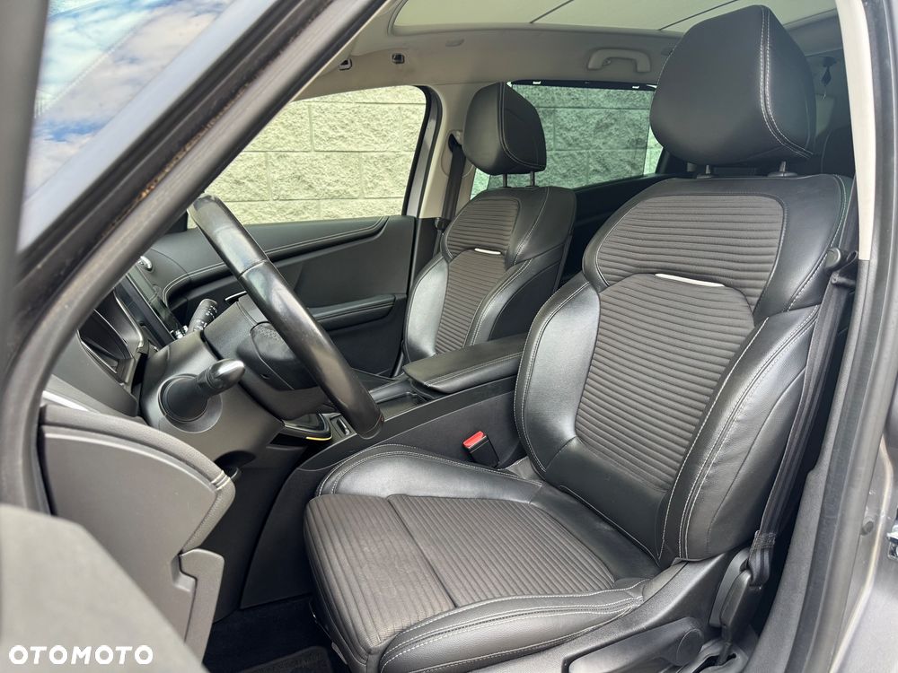 Renault Grand Scenic BLUE dCi 150 EDC BOSE EDITION - 26