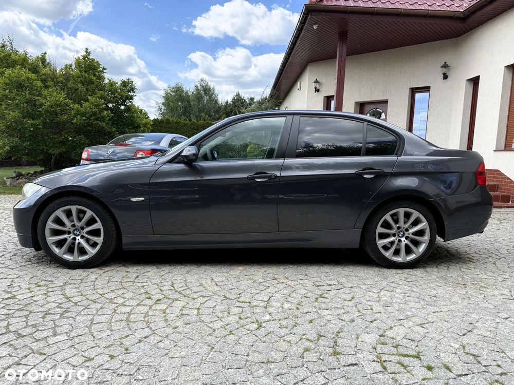 BMW Seria 3 318i Edition Sport - 15