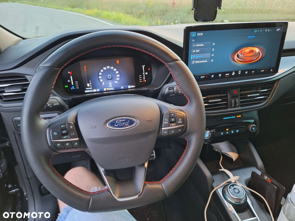 Ford Escape - 9