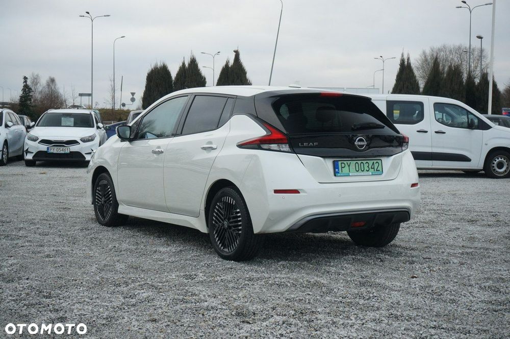Nissan Leaf 62kWh N-Connecta - 8