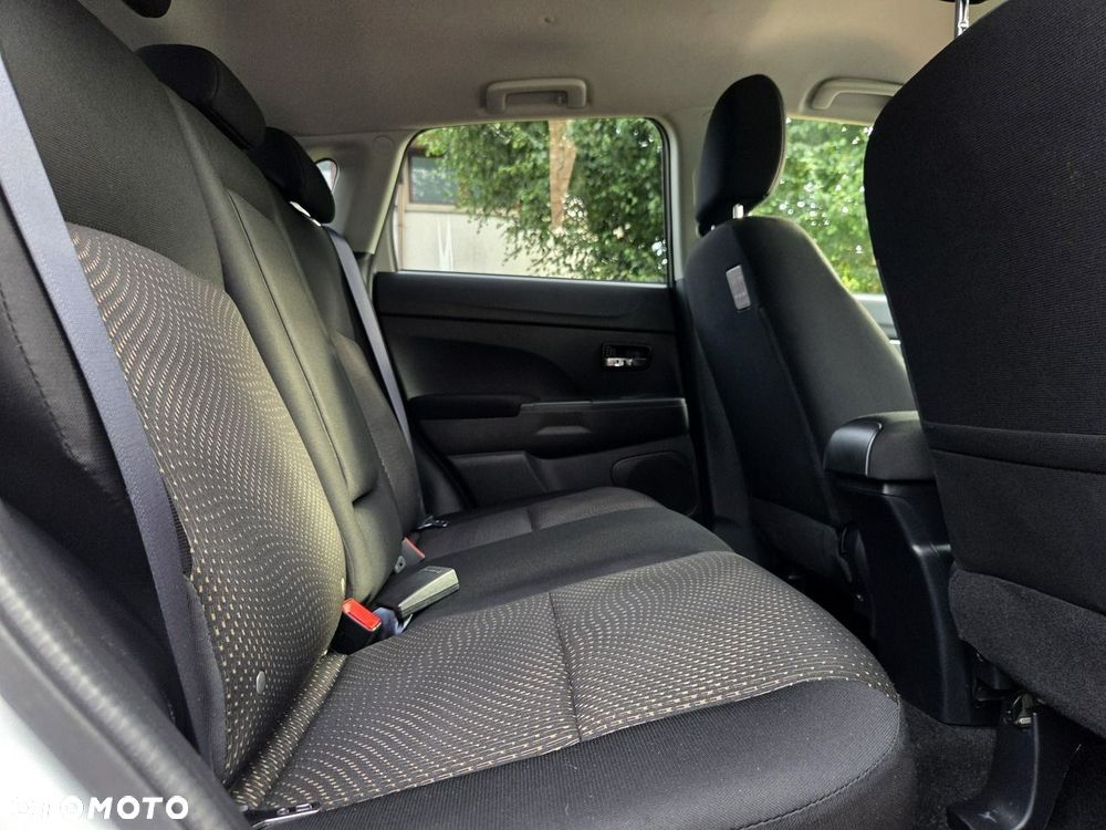 Mitsubishi ASX 1.6 Invite EU6 - 8