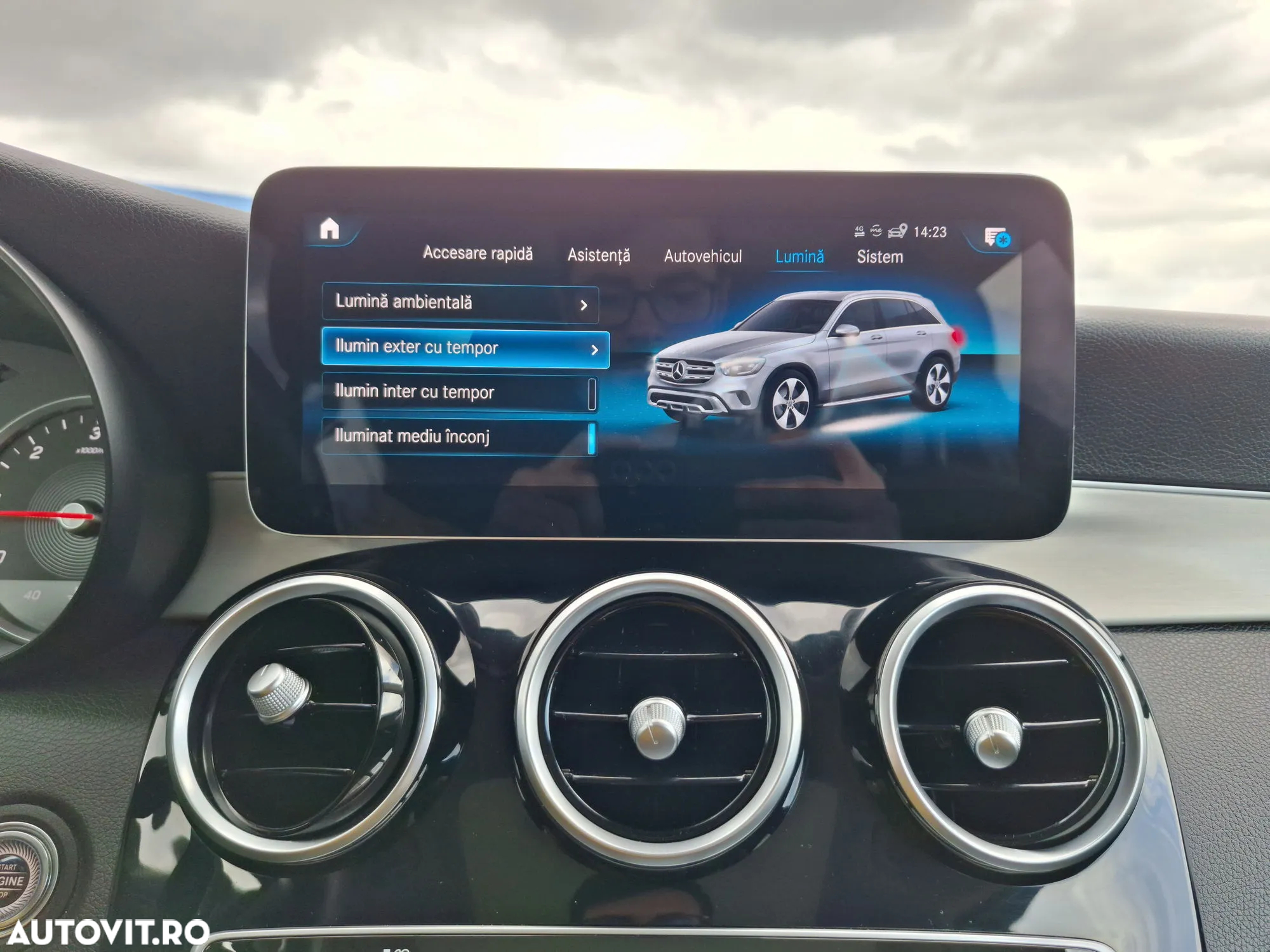 Mercedes-Benz GLC 220 d 4MATIC - 30