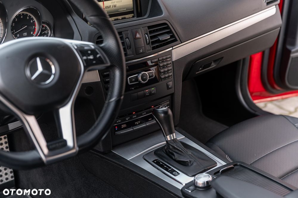 Mercedes-Benz Klasa E - 26