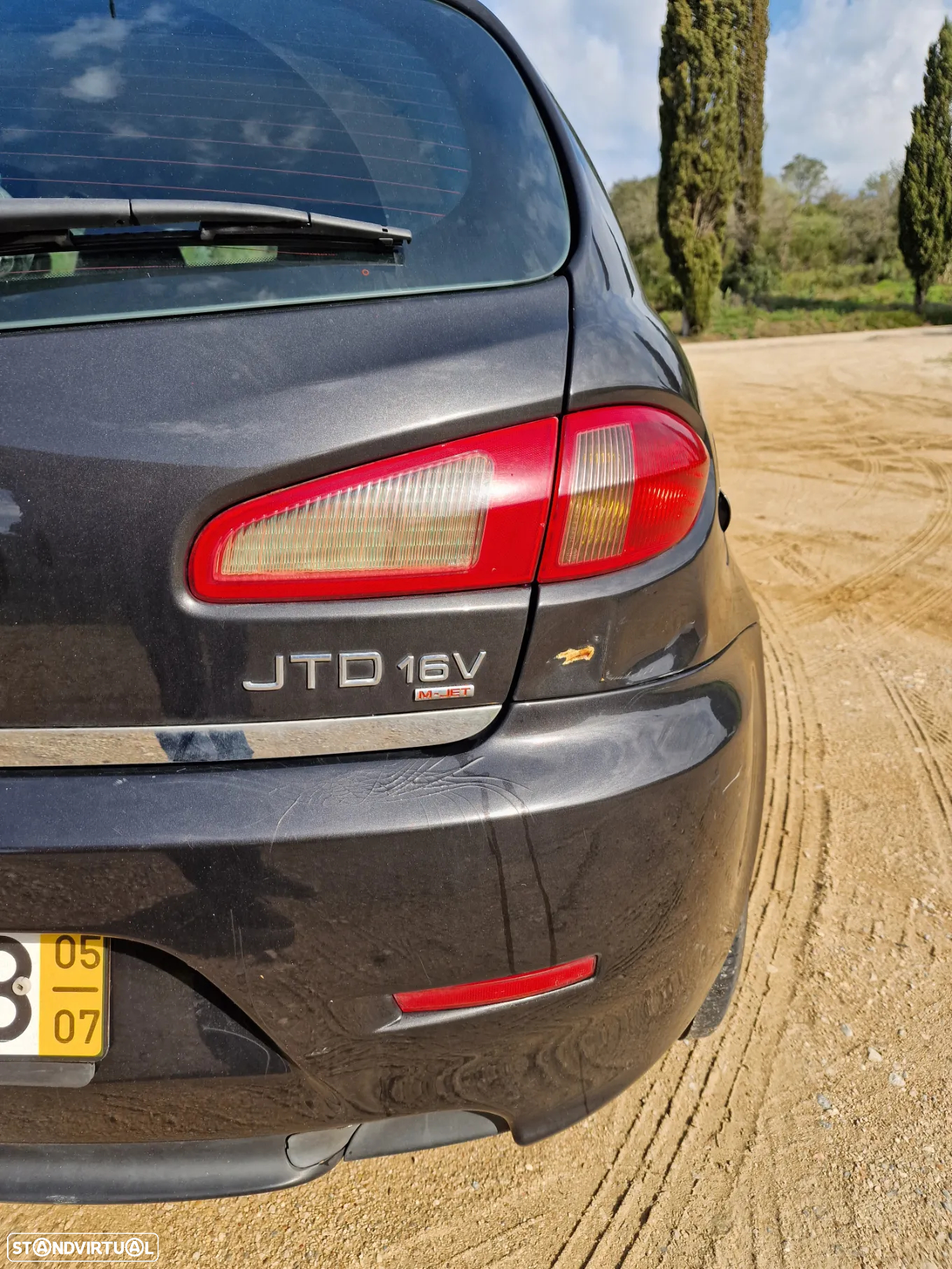 Alfa Romeo 147 1.9 JTD 16V Executive - 6