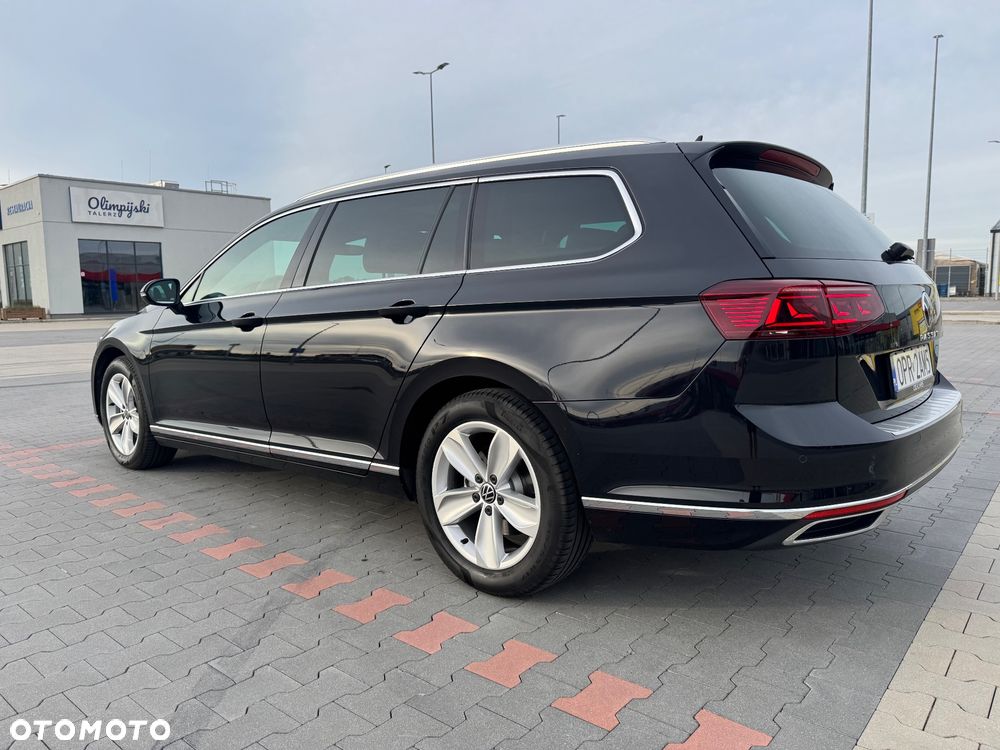 Volkswagen Passat 2.0 TDI SCR DSG Elegance - 7