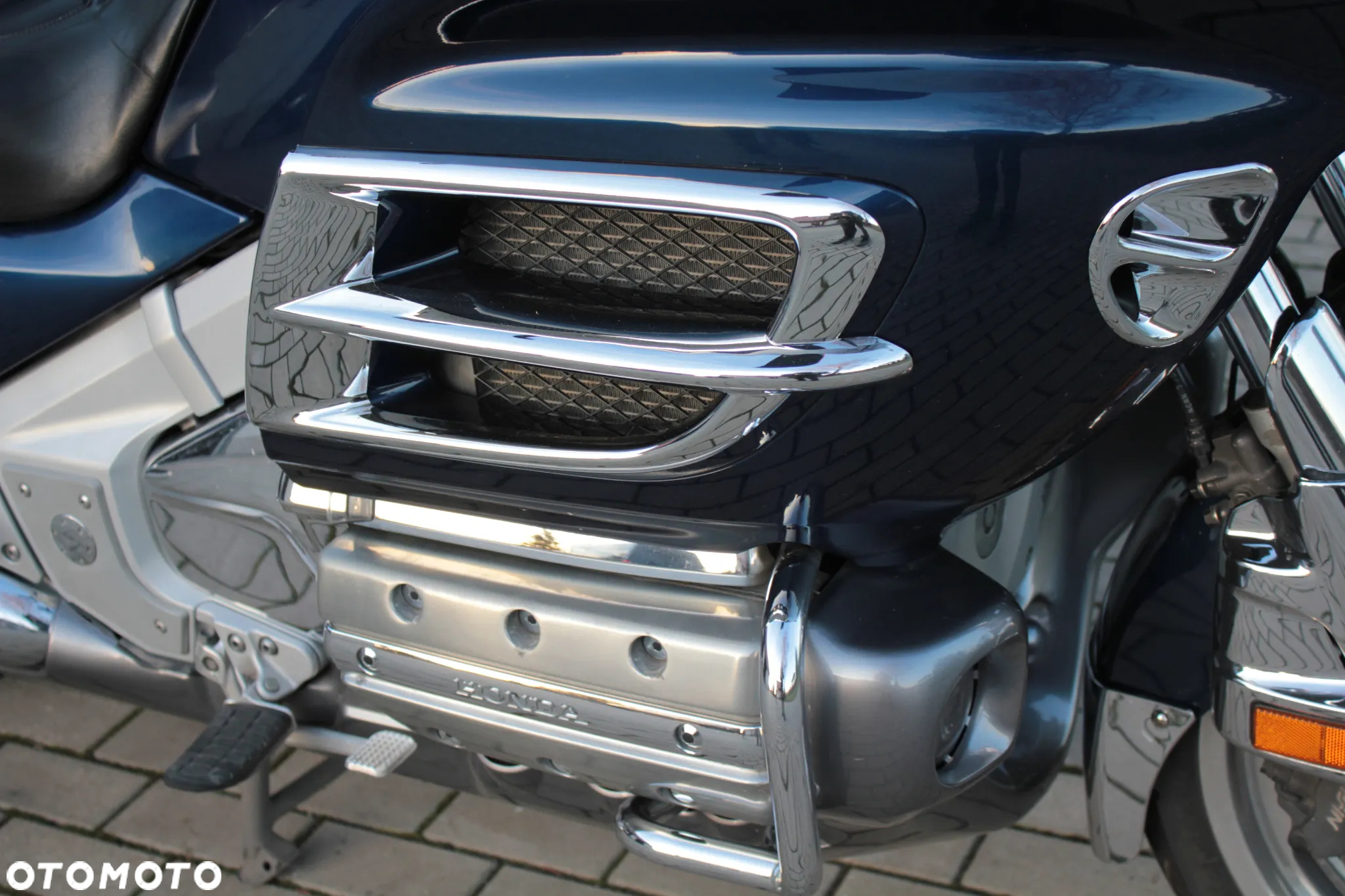 Honda GL - 6