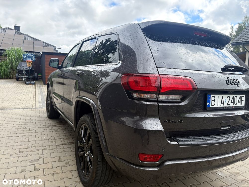Jeep Grand Cherokee - 6