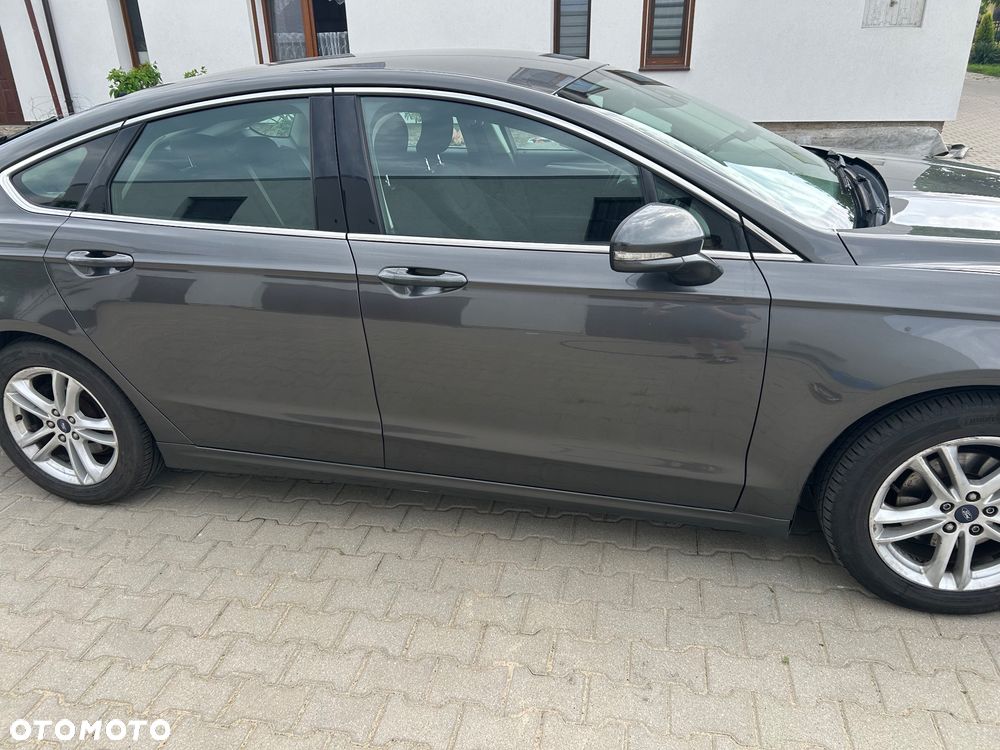 Ford Mondeo 2.0 TDCi Titanium PowerShift - 5