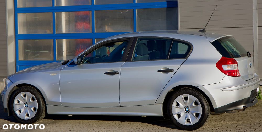 BMW Seria 1 - 28